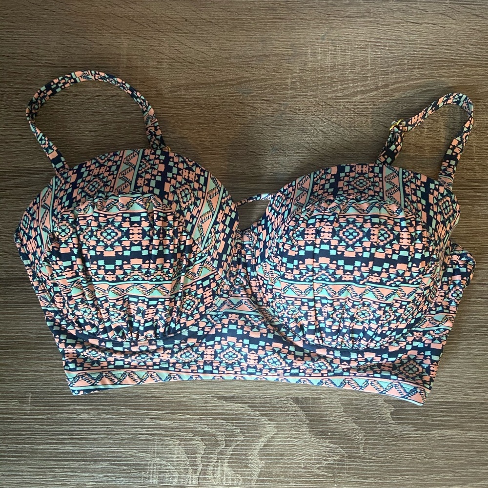 Bikini top
